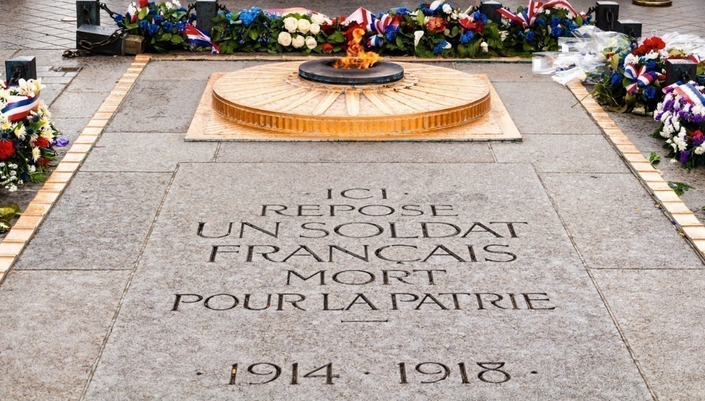 11-novembre : comment a été choisi le Soldat inconnu qui repose sous l'Arc  de triomphe ? | Actu Paris